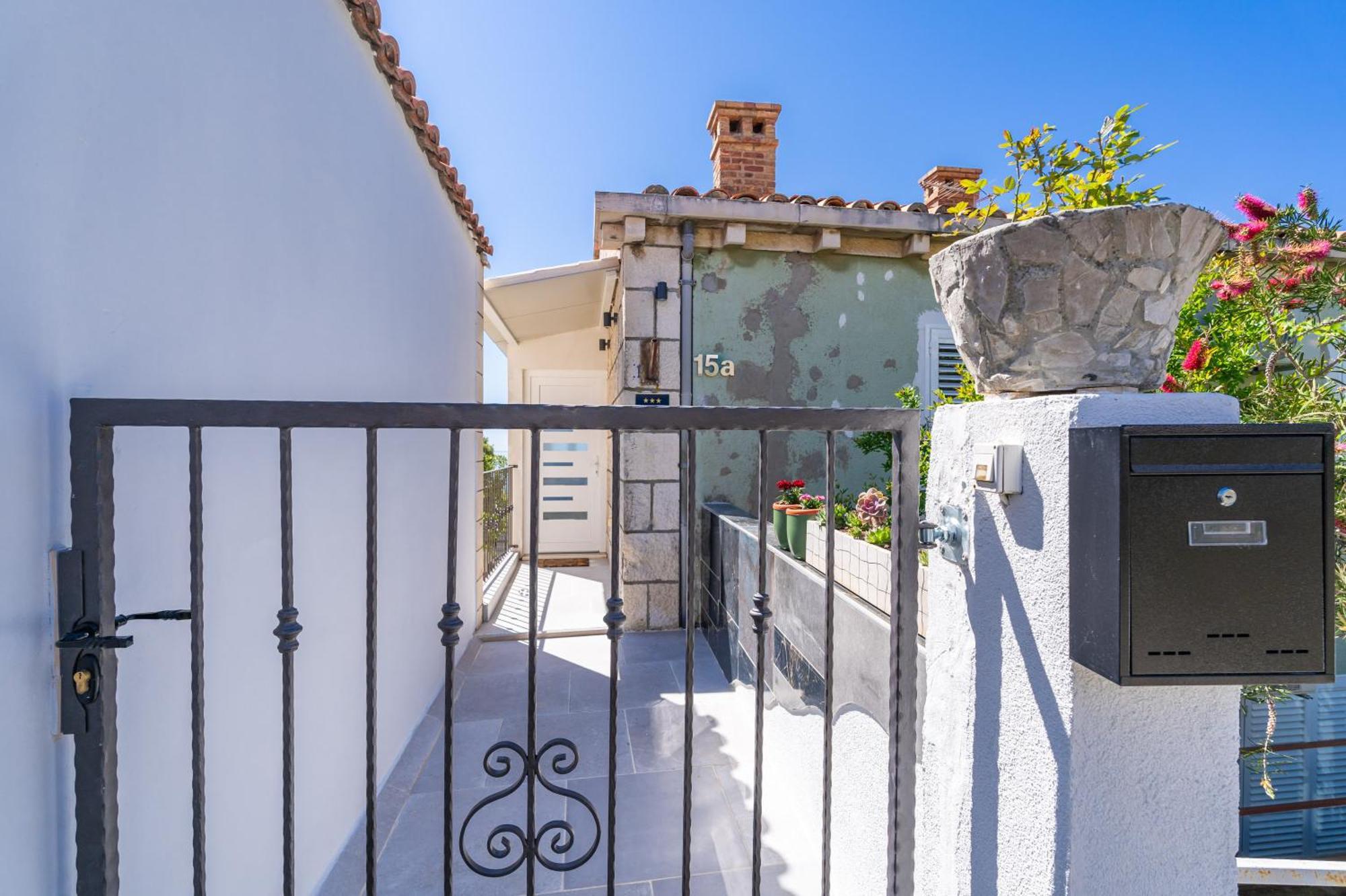 Anmarie With Free Parking Apartment Dubrovnik Ngoại thất bức ảnh