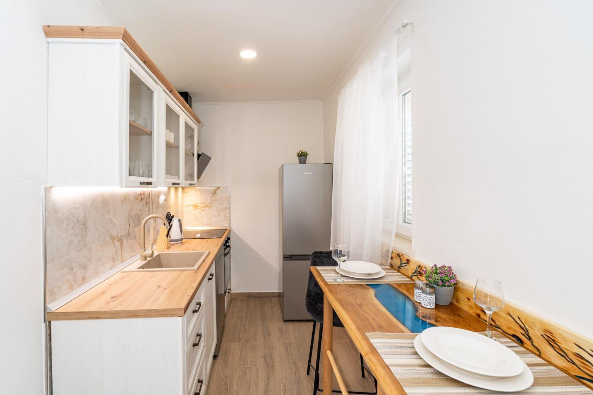 Anmarie With Free Parking Apartment Dubrovnik Ngoại thất bức ảnh